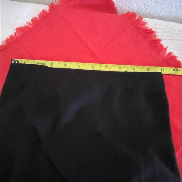 Used Womens Solf Stretch Black Leggings. - Picture 4 of 4